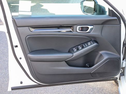 Used 2024 Honda Civic Sport Touring image 21