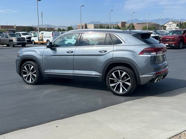 Used 2025 Volkswagen Atlas Cross Sport SEL Premium R-Line AWD/4WD image 2