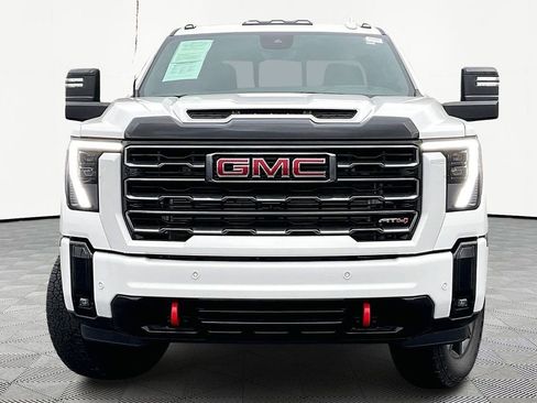Used 2025 GMC Sierra 3500 AT4 w/ AT4 Premium Plus Package image 2