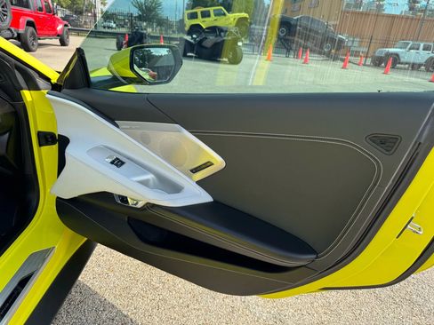 Used 2023 Chevrolet Corvette Stingray Preferred Cpe w/ 2LT image 22