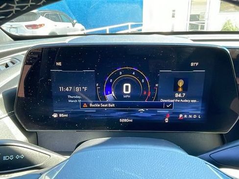 New 2026 Chevrolet Traverse LT w/ LPO, Floor Liner Package image 24