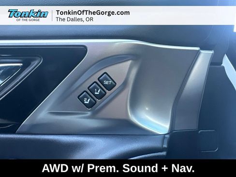 Used 2025 Subaru Legacy Limited AWD/4WD image 13
