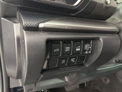 Used 2023 Subaru Forester Premium image 9