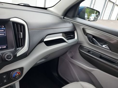 Used 2021 GMC Terrain SLT FWD image 26