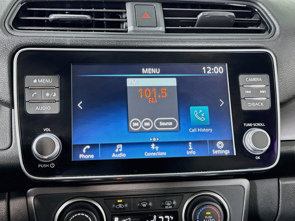 Used 2025 Nissan Leaf S FWD image 25