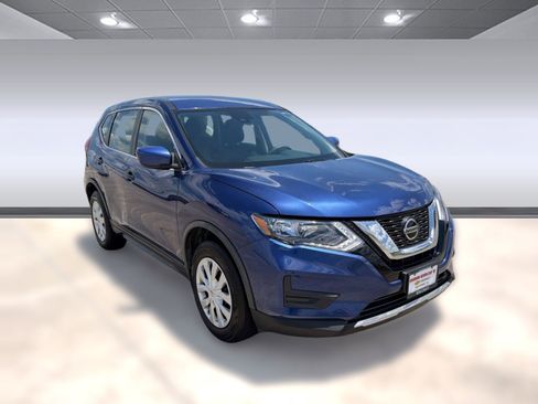 Used 2019 Nissan Rogue S AWD/4WD image 6