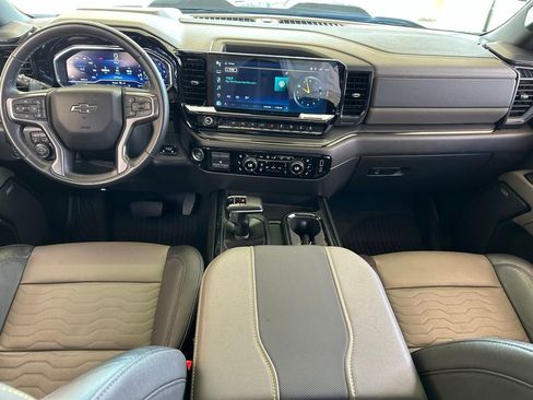 Used 2023 Chevrolet Silverado 1500 ZR2 w/ ZR2 Bison Edition image 10