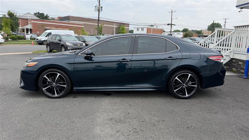 Used 2019 Toyota Camry XSE FWD image 3