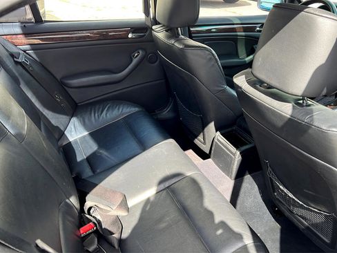 Used 2001 BMW 330i Sedan image 11