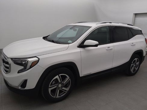 Used 2019 GMC Terrain SLT image 2
