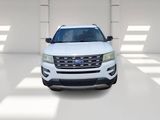 Used 2016 Ford Explorer XLT w/ Equipment Group 202A image 2