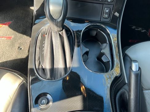 Used 2009 Chevrolet Corvette Coupe w/ Preferred Equipment Group RWD image 17