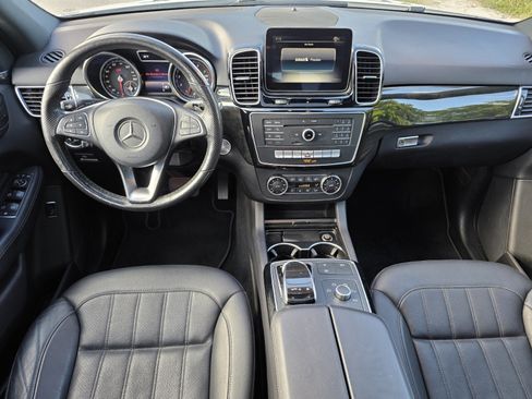 Used 2017 Mercedes-Benz GLE 350 4MATIC image 4
