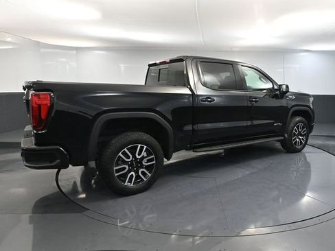Used 2025 GMC Sierra 1500 AT4 w/ AT4 Premium Package image 6