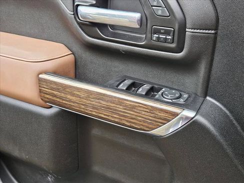 Used 2022 Chevrolet Silverado 3500 High Country AWD/4WD image 6