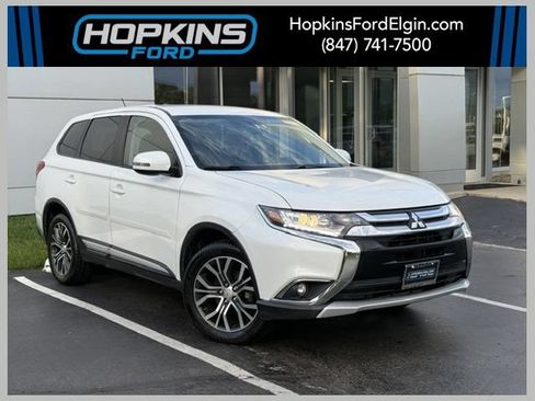 Used 2016 Mitsubishi Outlander SE AWD/4WD image 1
