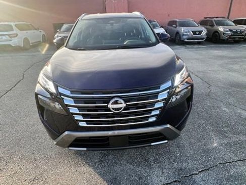 Certified 2024 Nissan Rogue SL AWD/4WD image 2