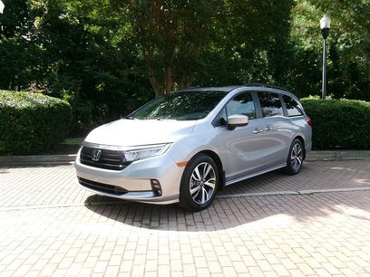 Used 2023 Honda Odyssey Touring