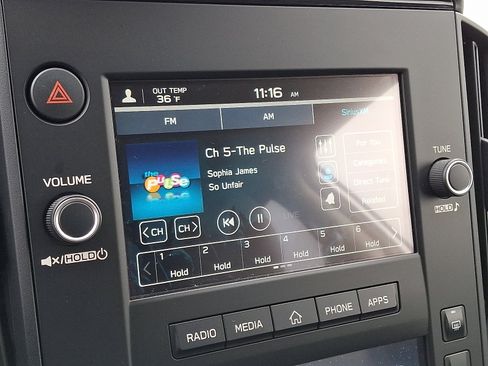 Certified 2025 Subaru Crosstrek 2.0i image 18