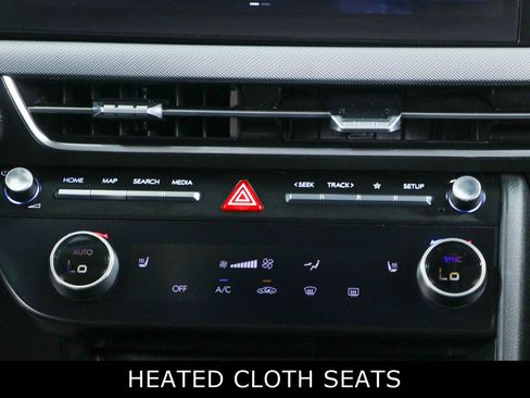 Used 2025 Hyundai Sonata SEL FWD image 20