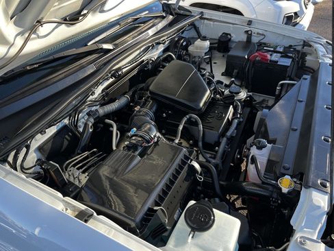 Used 2013 Toyota Tacoma 2WD Access Cab image 32