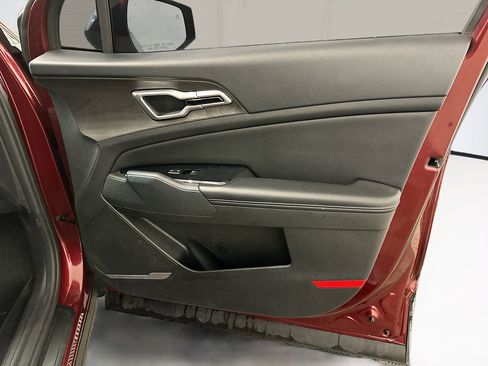 Used 2023 Kia Sportage X-Line w/ X-Line Premium Package image 35