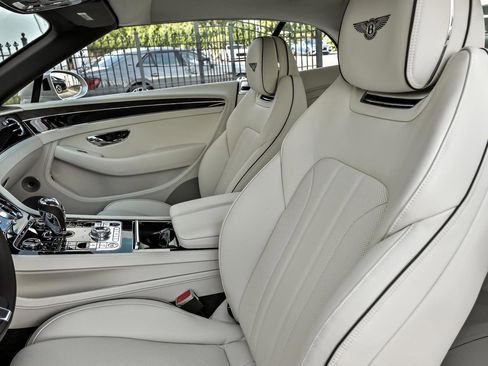 New 2026 Bentley Continental GTC AWD/4WD image 2