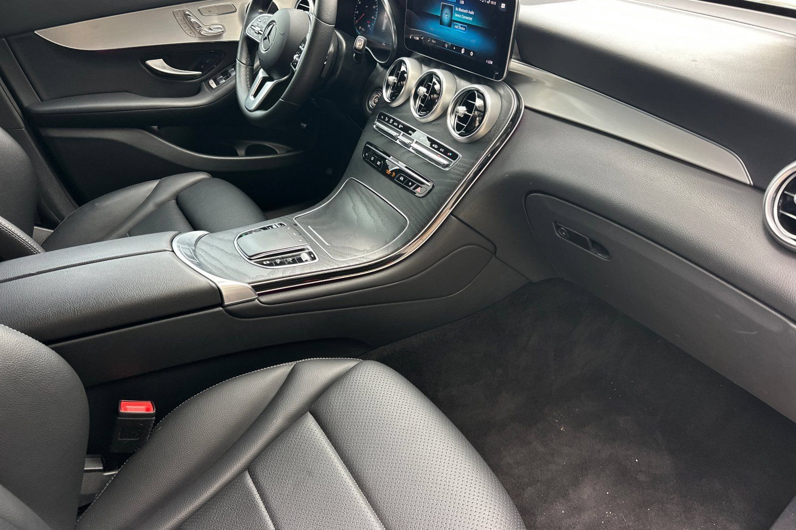 Used 2022 Mercedes-Benz GLC 300 image 15