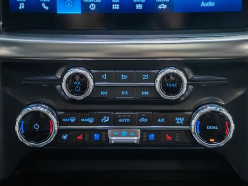 Certified 2023 Ford F150 Lariat w/ Equipment Group 502A High image 29