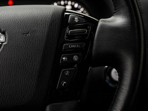 Used 2024 Nissan Armada SL image 29