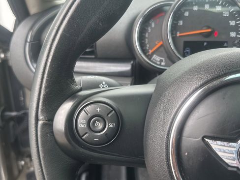 Used 2016 MINI Cooper Clubman image 21