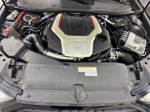 Used 2020 Audi S6 Prestige w/ Prestige Package AWD/4WD image 31