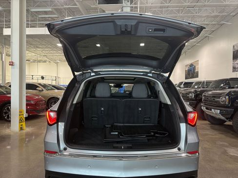Used 2023 Acura MDX SH-AWD w/ Technology Package image 31