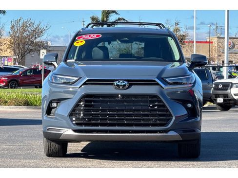 New 2026 Toyota Grand Highlander Limited AWD/4WD image 9