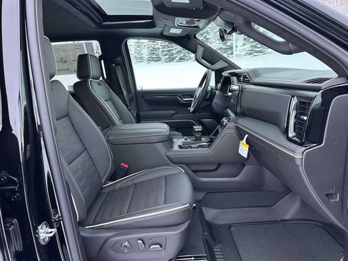 New 2026 GMC Sierra 1500 AT4X image 10
