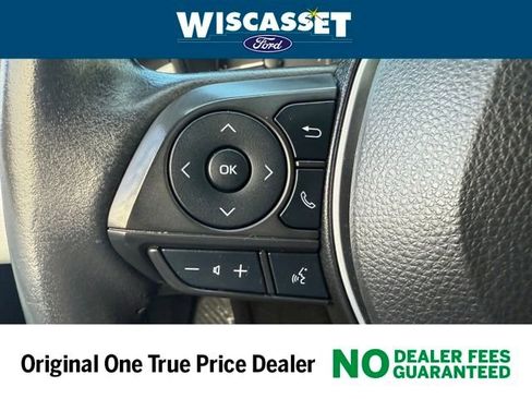 Used 2024 Toyota Corolla SE image 11