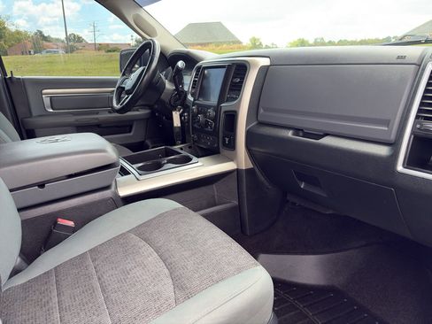 Used 2015 RAM 2500 Big Horn AWD/4WD image 13