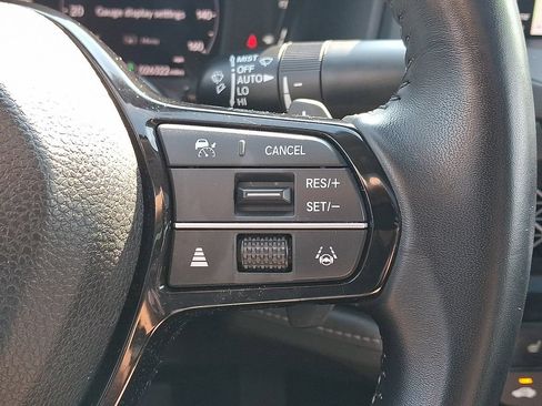 Used 2023 Honda Accord Touring image 11