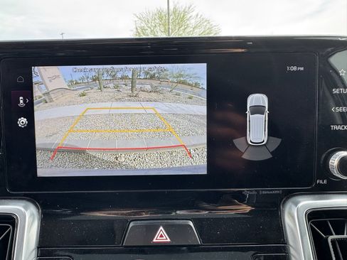 Certified 2023 Kia Sorento SX image 25