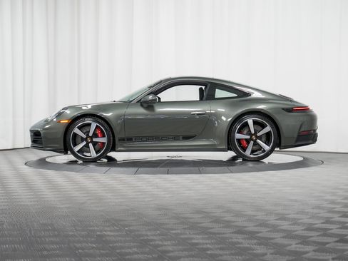 New 2026 Porsche 911 Carrera 4S image 32
