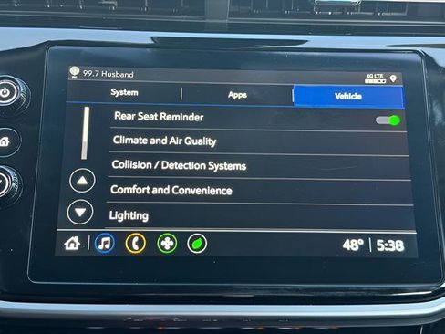 Used 2023 Chevrolet Bolt EUV LT image 21