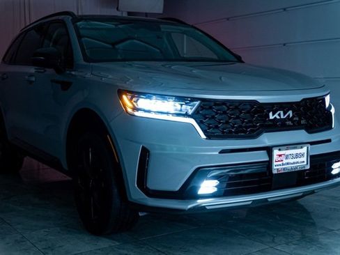 Used 2023 Kia Sorento SX image 36