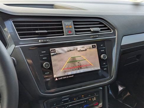 Certified 2023 Volkswagen Tiguan SE image 26