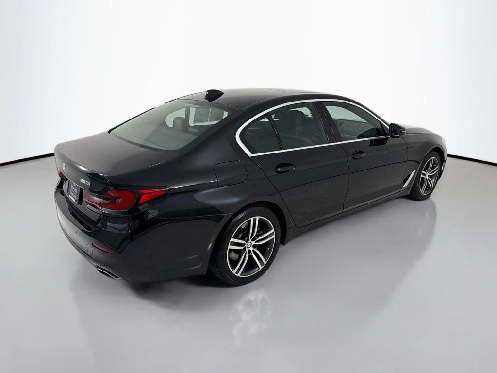 Used 2021 BMW 530i xDrive w/ Convenience Package AWD/4WD image 7