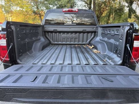 New 2026 GMC Canyon AT4X w/ Off-Road Front Bumper Package AWD/4WD image 11