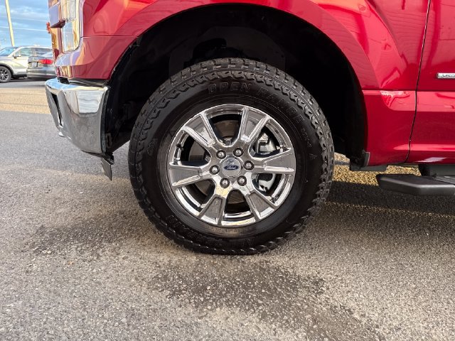 Used 2015 Ford F150 XLT w/ Equipment Group 302A Luxury AWD/4WD image 25
