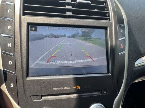 Used 2018 Lincoln MKC Premiere image 22