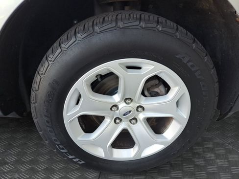 Used 2014 Ford Edge SE w/ Equipment Group 101A AWD/4WD image 21