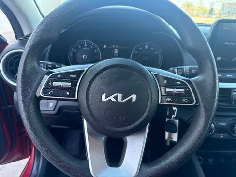 Used 2024 Kia Forte LXS FWD image 17