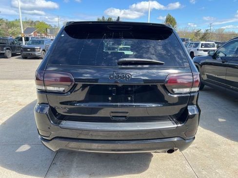 Certified 2021 Jeep Grand Cherokee Laredo X AWD/4WD image 5
